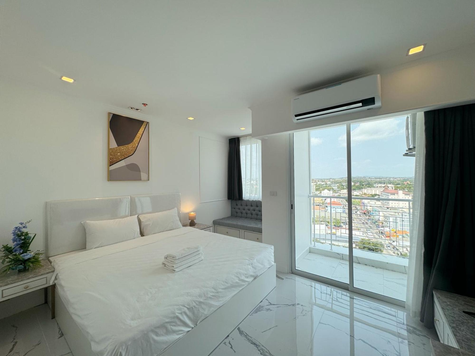 The Empire Chic Residence Jomtien & Yahaha 외부 사진