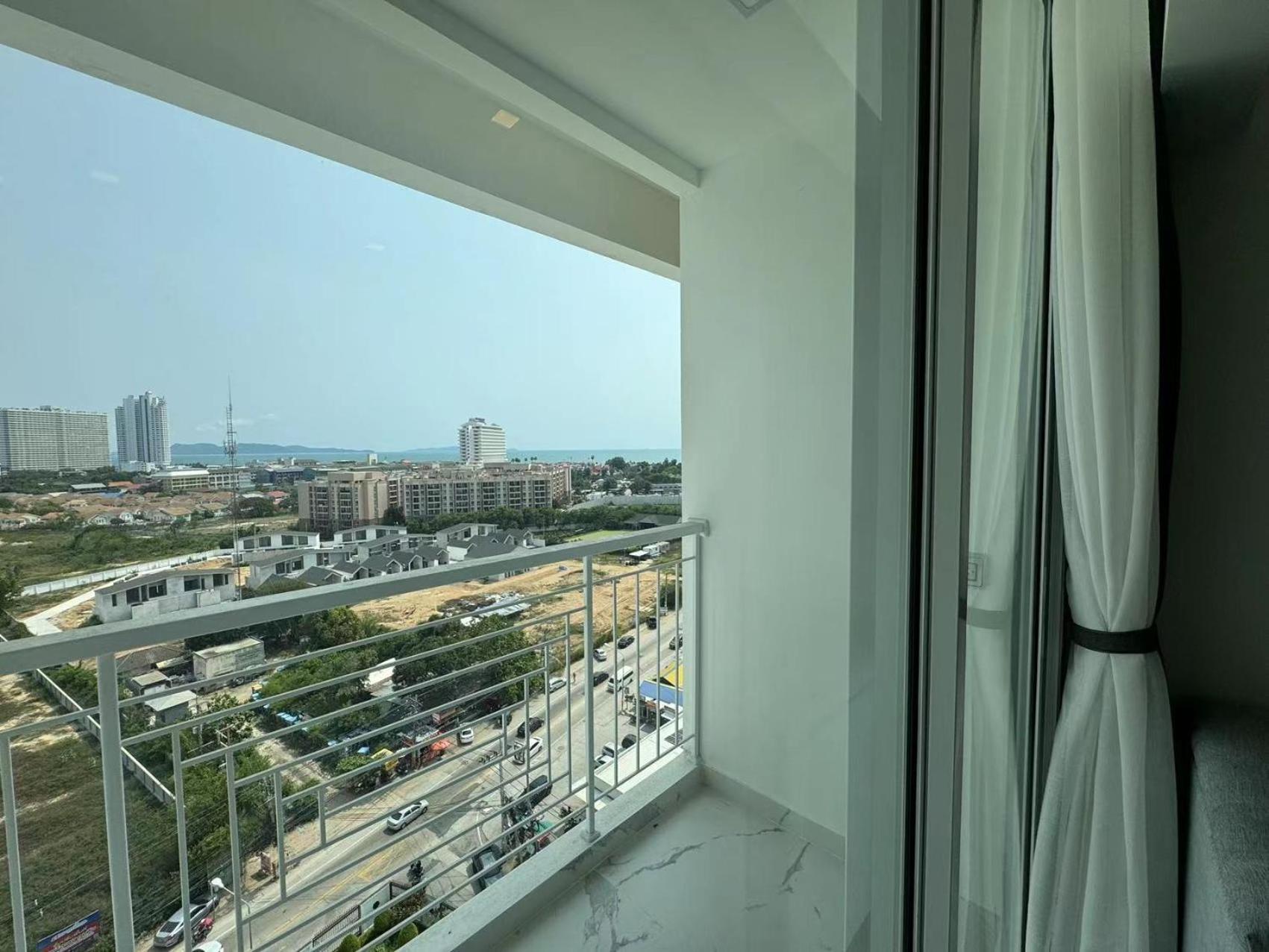 The Empire Chic Residence Jomtien & Yahaha 외부 사진
