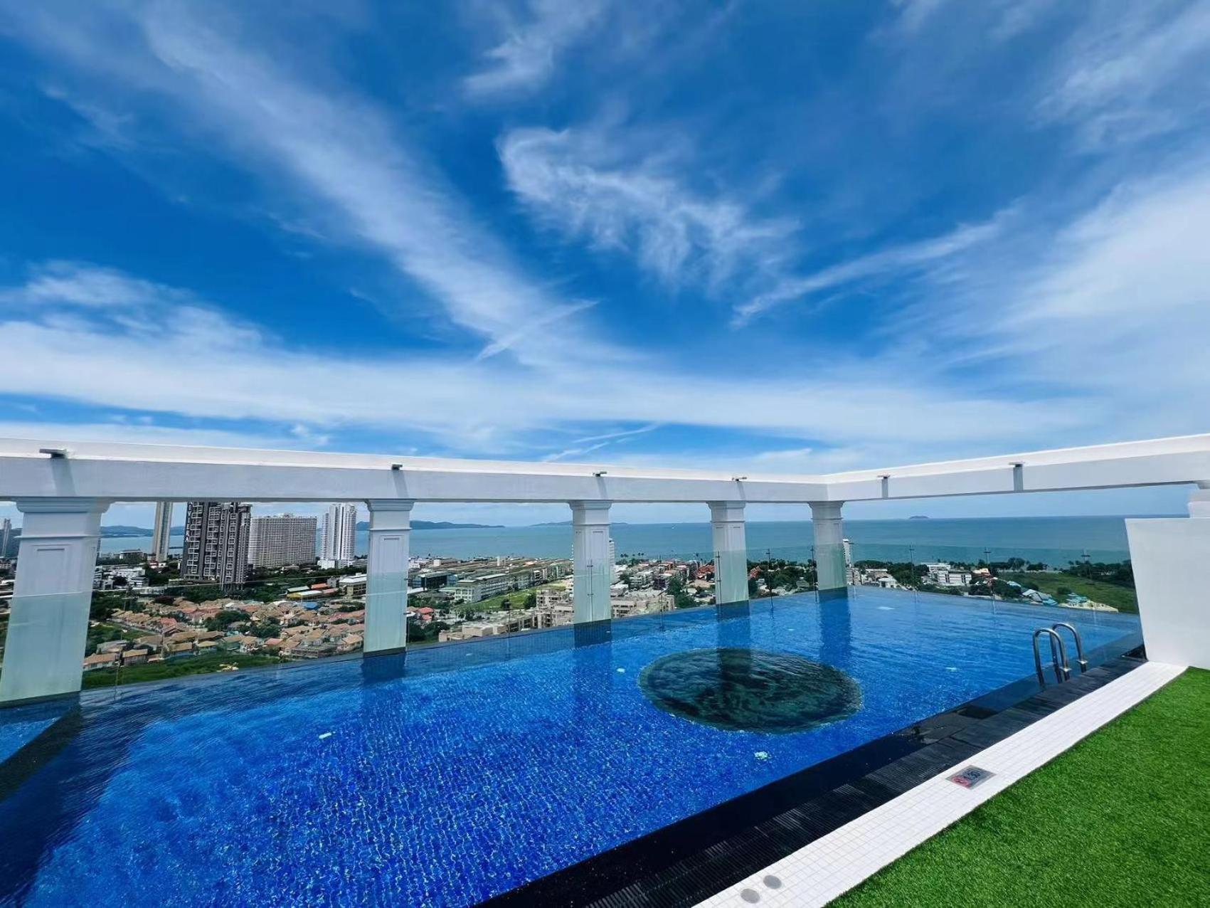 The Empire Chic Residence Jomtien & Yahaha 외부 사진